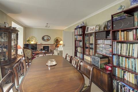4 bedroom detached house for sale, Wonford Close, Kingston upon Thames KT2