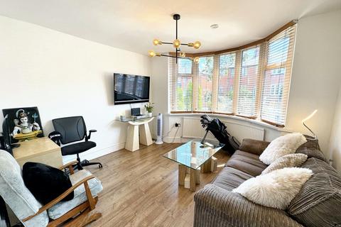 3 bedroom terraced house for sale, Mayfair Avenue, Whitefield, M45