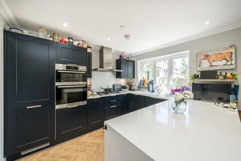 4 bedroom house for sale, Pollards Hill South, London SW16