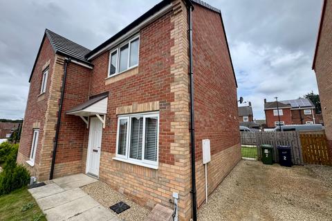 2 bedroom semi-detached house to rent, Henry Street, Houghton Le Spring DH5