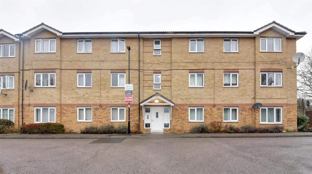23 Davies Close Pic 1.jpg