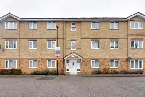 2 bedroom flat for sale - Davey Close, Palmers Green, N13
