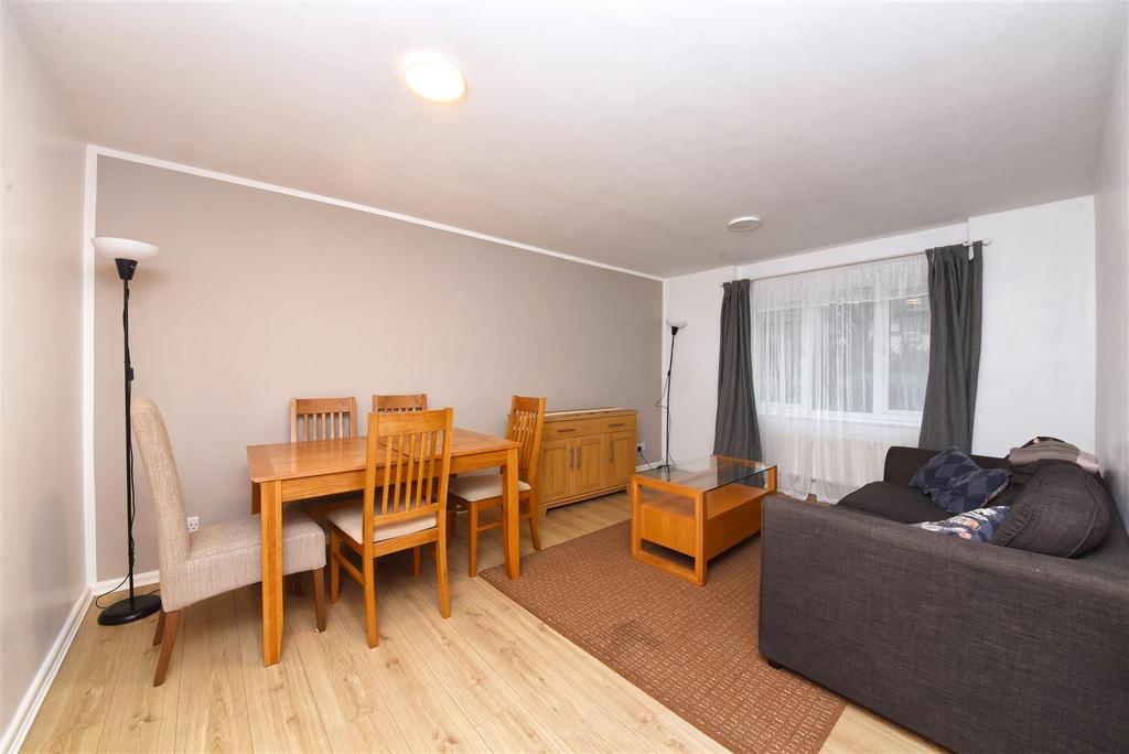 23 Davies Close Pic 8.jpg