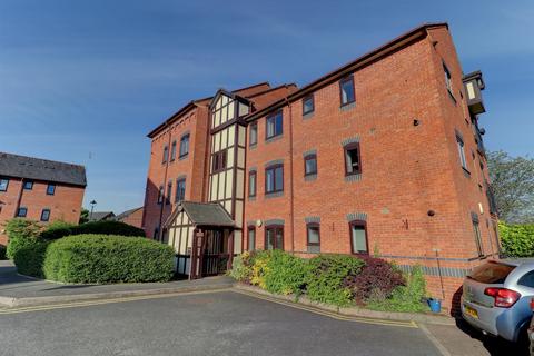 2 bedroom flat to rent, The Moorings, Leamington Spa