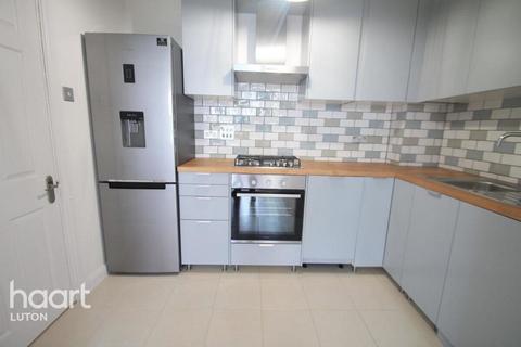 undefined, Studley Road, Luton