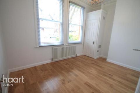 1 bedroom flat to rent, Studley Road, Luton