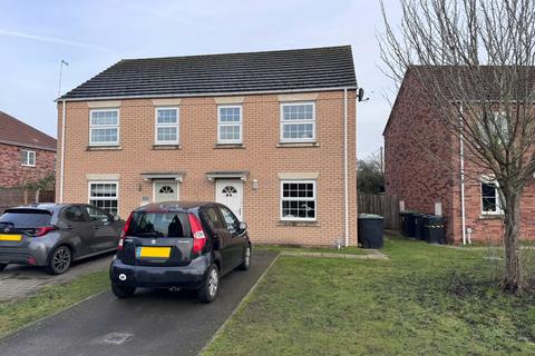 3 bedroom semi-detached house to rent, Post Mill Close, North Hykeham, Lincoln, Lincolnshire, LN6