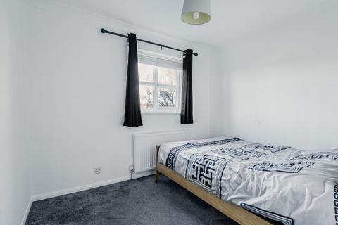 2 bedroom terraced house for sale, Lawsone Rise, High Wycombe HP13