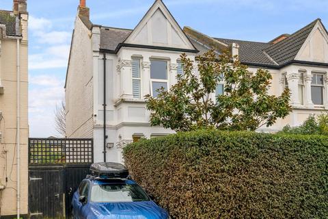 4 bedroom semi-detached house for sale, Melrose Avenue, London NW2