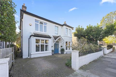 undefined, Holmesdale Road, Teddington, TW11