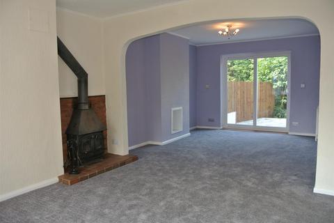 3 bedroom semi-detached house to rent, Whitnash Road, Whitnash, Leamington Spa
