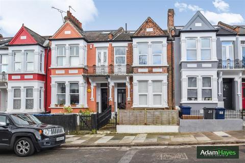 3 bedroom apartment to rent, Sylvester Road, London N2