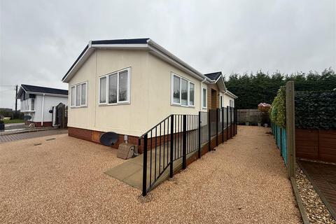 2 bedroom property for sale, Wixfield Park, Ipswich IP7
