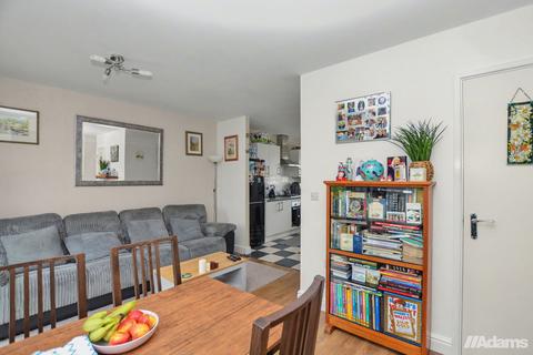2 bedroom semi-detached house for sale, Northridge Mews, Runcorn