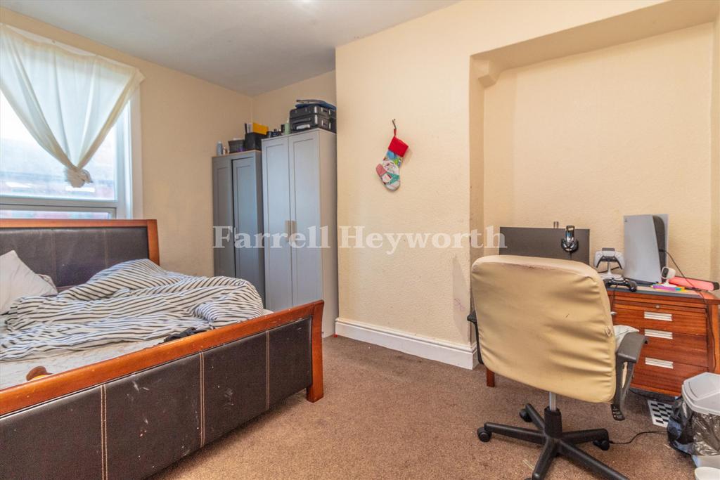 Front Double Bedroom