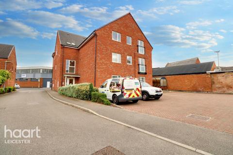 2 bedroom apartment for sale, White Hart Close, Leicester