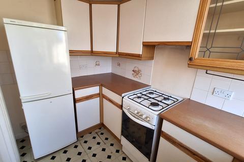 2 bedroom terraced house for sale, Standish Close, Binley, Coventry, CV2 5NN