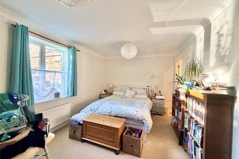2 bedroom apartment for sale, Hillcroft Close, Lymington, Hampshire, SO41