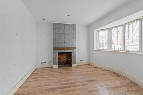 2 bedroom end of terrace house for sale, Queens Road, Aldershot, Hampshire, GU11