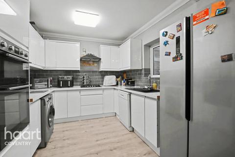 3 bedroom end of terrace house for sale, London Road, Coventry