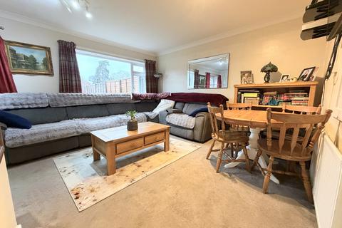 3 bedroom end of terrace house for sale, Camberley GU15