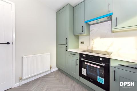 2 bedroom bungalow for sale, Brandy Carr Road, Kirkhamgate, Wakefield