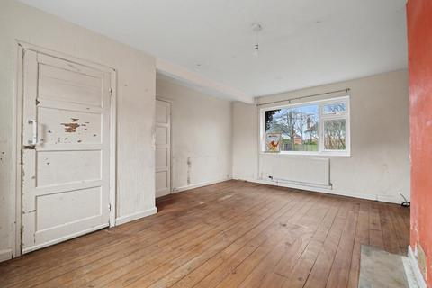 3 bedroom terraced house for sale, Manor Drive, Loughborough, Leicestershire