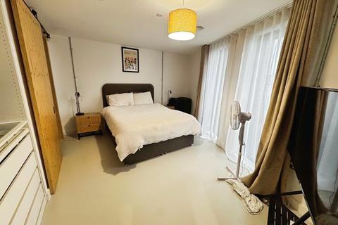 2 bedroom flat to rent, Happy Walk, Leeds, West Yorkshire, LS9