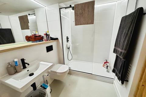 2 bedroom flat to rent, Happy Walk, Leeds, West Yorkshire, LS9