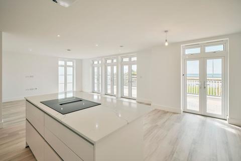 3 bedroom apartment to rent, La Route De La Haule, Jersey JE3