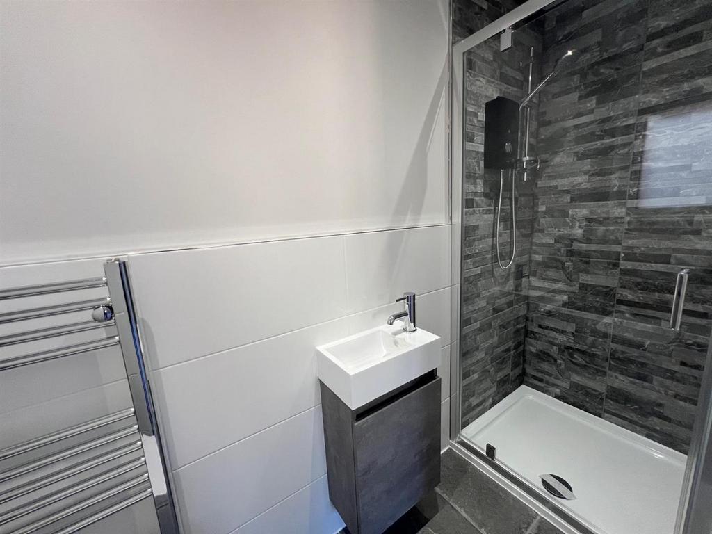 En-suite shower room