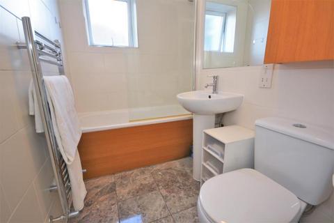 1 bedroom apartment to rent, Abbey Road, London, SW19