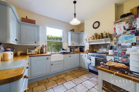 4 bedroom detached house to rent, Horsepool, Burbage