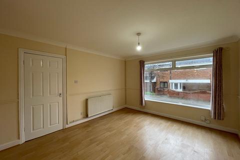 3 bedroom terraced house to rent, Linton Walk, Birmingham B23