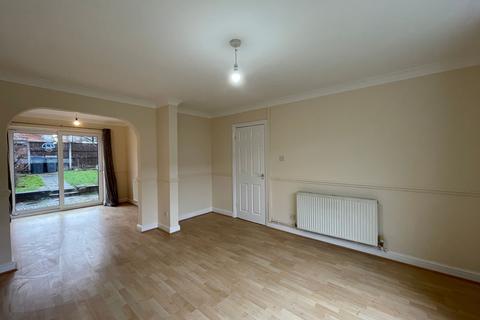 3 bedroom terraced house to rent, Linton Walk, Birmingham B23