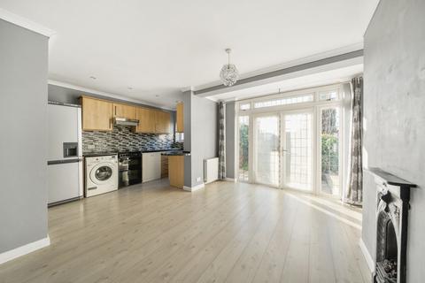 undefined, Wolsey Drive, Kingston upon Thames, KT2