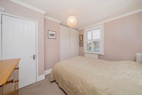 2 bedroom semi-detached house for sale, Thornhill Road, Surbiton KT6
