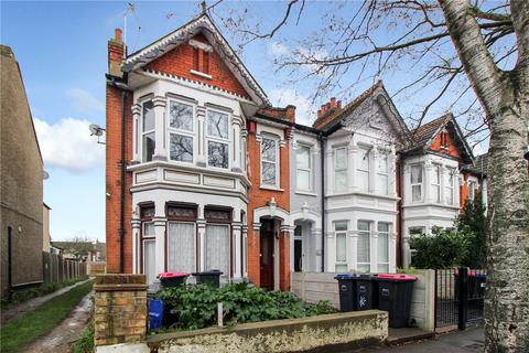 2 bedroom apartment for sale, Wimborne Road, Southend-on-Sea, Essex, SS2