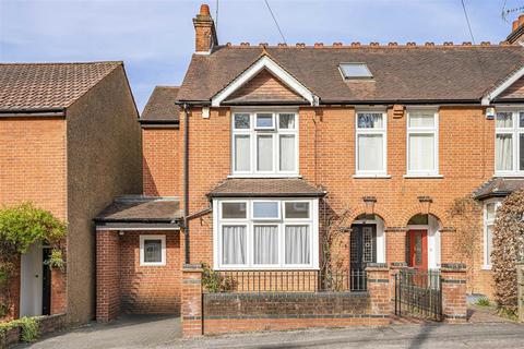 4 bedroom end of terrace house for sale, The Crosspath, Radlett