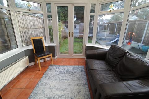 3 bedroom semi-detached house for sale, Sandringham Road, Bredbury