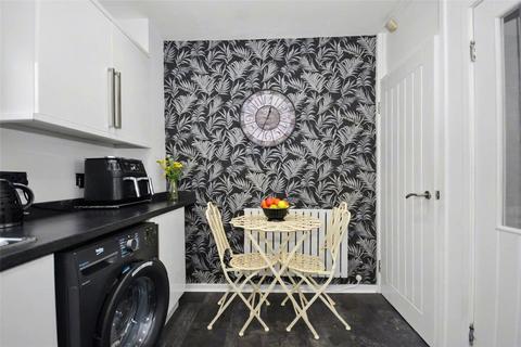 2 bedroom terraced house for sale, Poplar Rise, Leeds, West Yorkshire