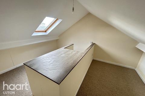 2 bedroom apartment to rent, Reginald Street, Luton