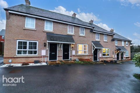 3 bedroom terraced house for sale, Kestrel Drive, RUSHDEN