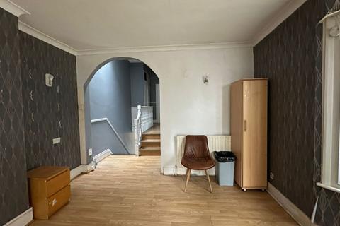 3 bedroom flat for sale, 22 Oaksford Avenue, Sydenham, London, SE26 6AR
