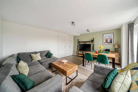 3 bedroom terraced house for sale, Heol Pentre Bach, Gorseinon, Swansea