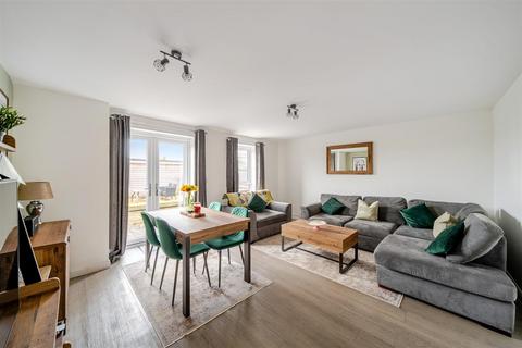 3 bedroom terraced house for sale, Heol Pentre Bach, Gorseinon, Swansea