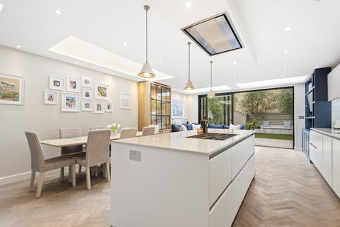 5 bedroom terraced house for sale, Foxbourne Road, SW17