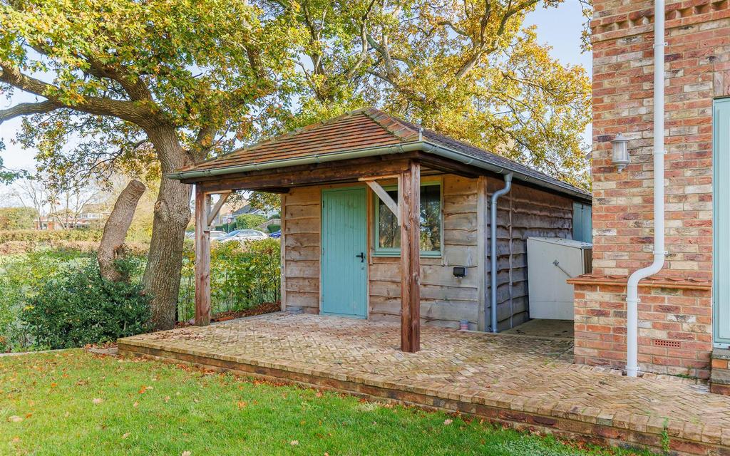 Outbuilding
