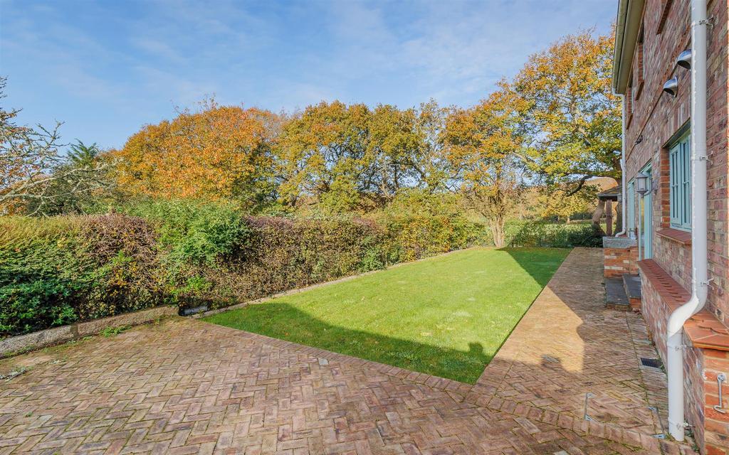 Rear Terrace/Garden
