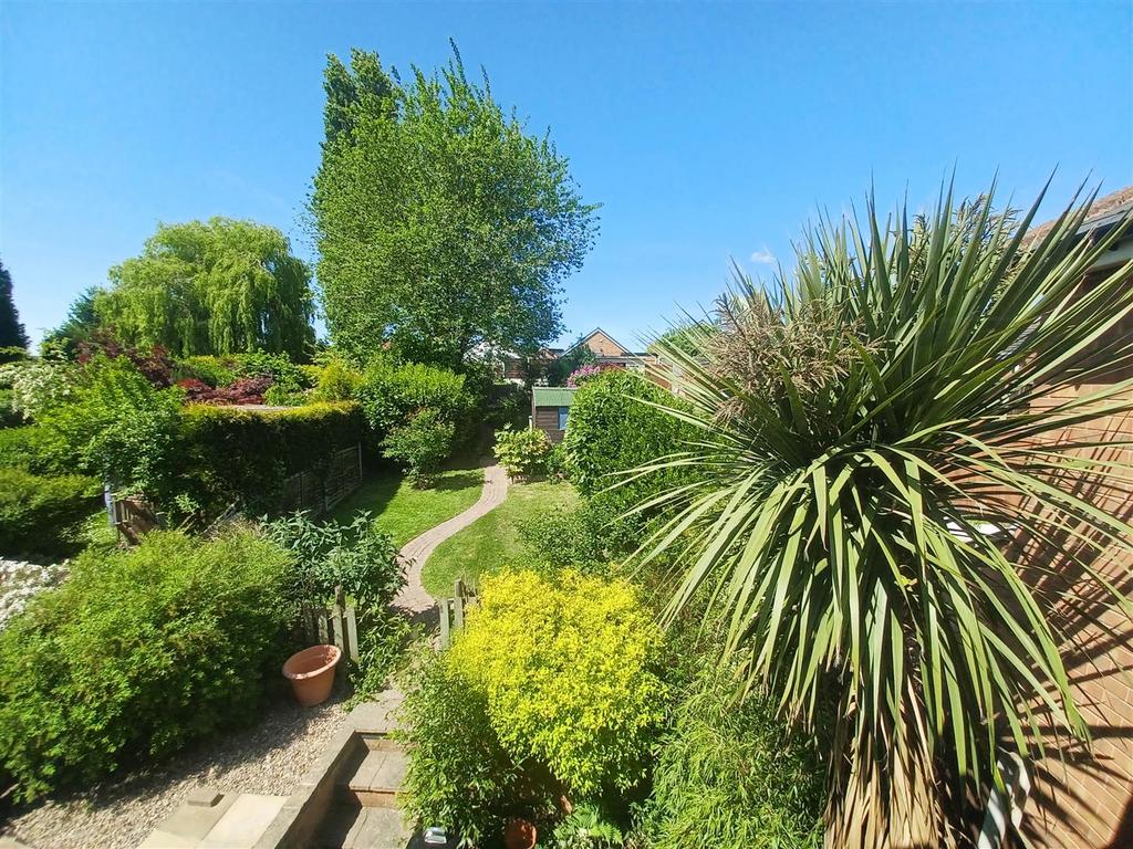 73 Surgeys back garden from bedroom window.JPG